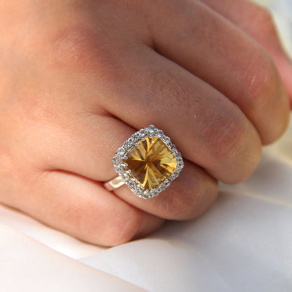 Majestia Citrine Ring