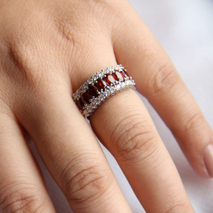 Twinkling Garnet Silver Ring