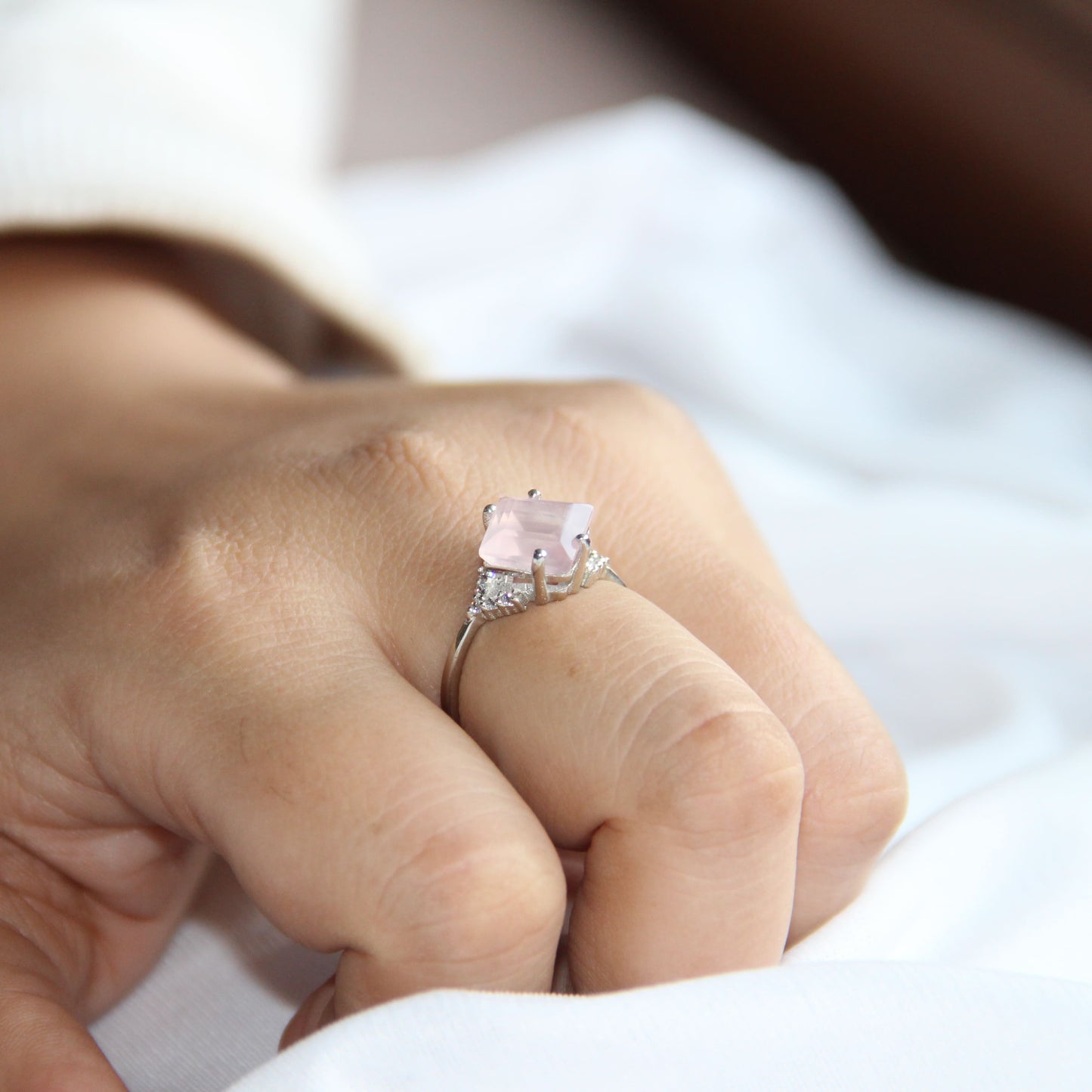 Squared Gleam Rose quartz Ring