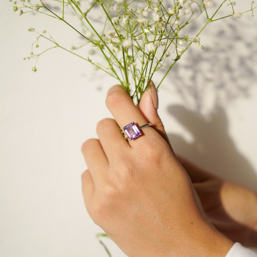 Raw amethyst allure ring