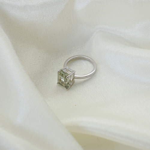 Raw Green Amethsyt Allure Ring