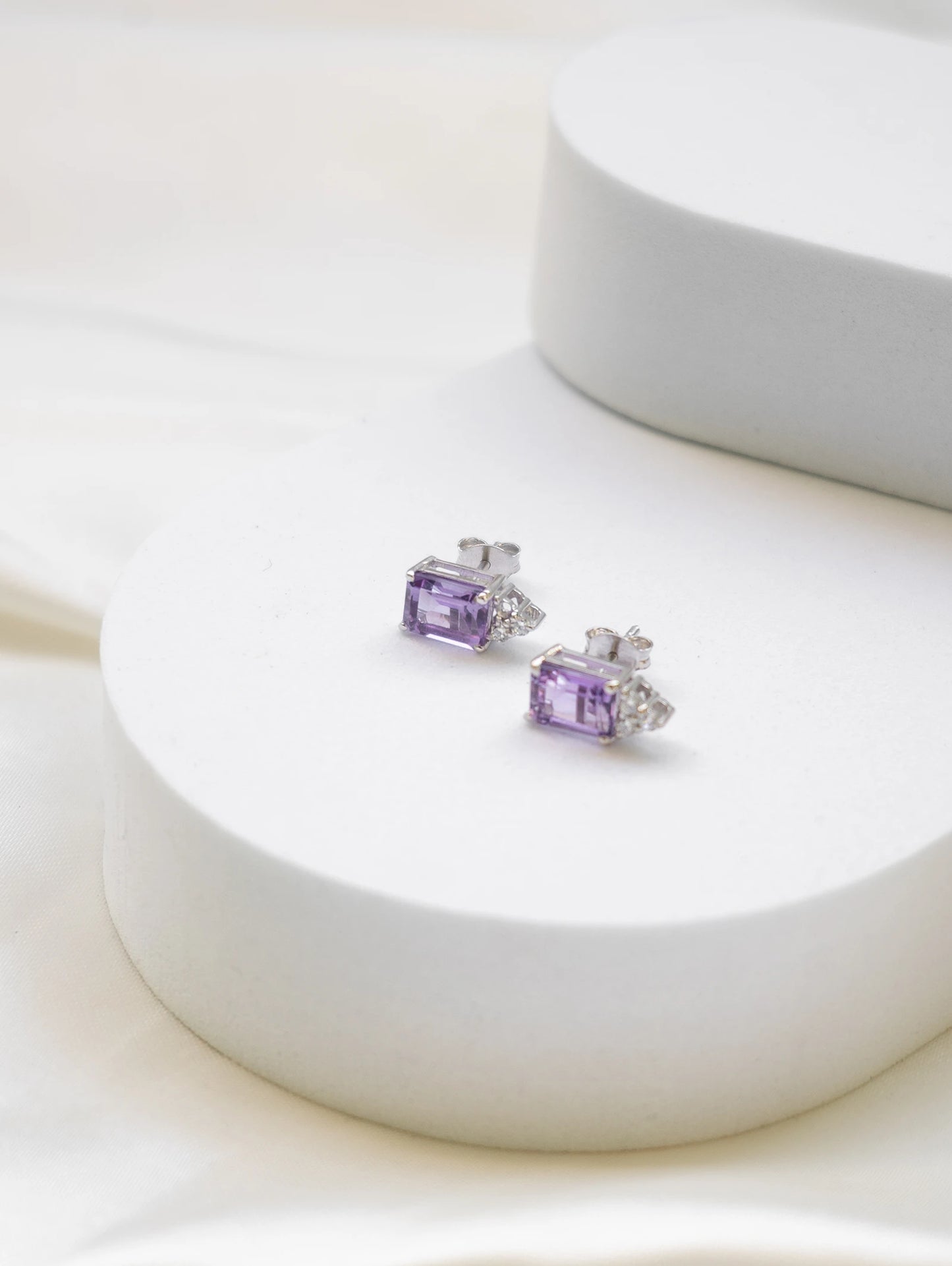 Radiant love- Amethyst - Earring