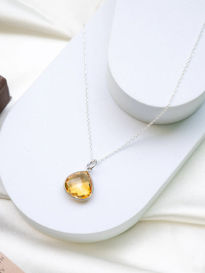 Drop of Light - Citrine - Necklace