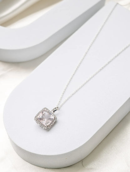 Shining Starlet - Rose Quartz - Necklace