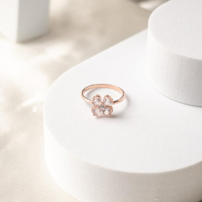 Clover Blessing- Rose Quartz Gold Ring