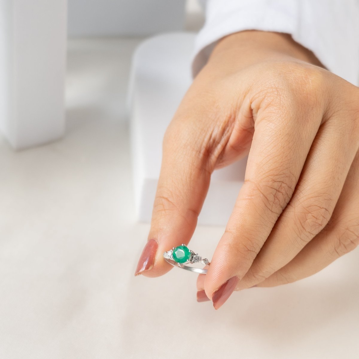 Drop of love- Emerald Gold Ring