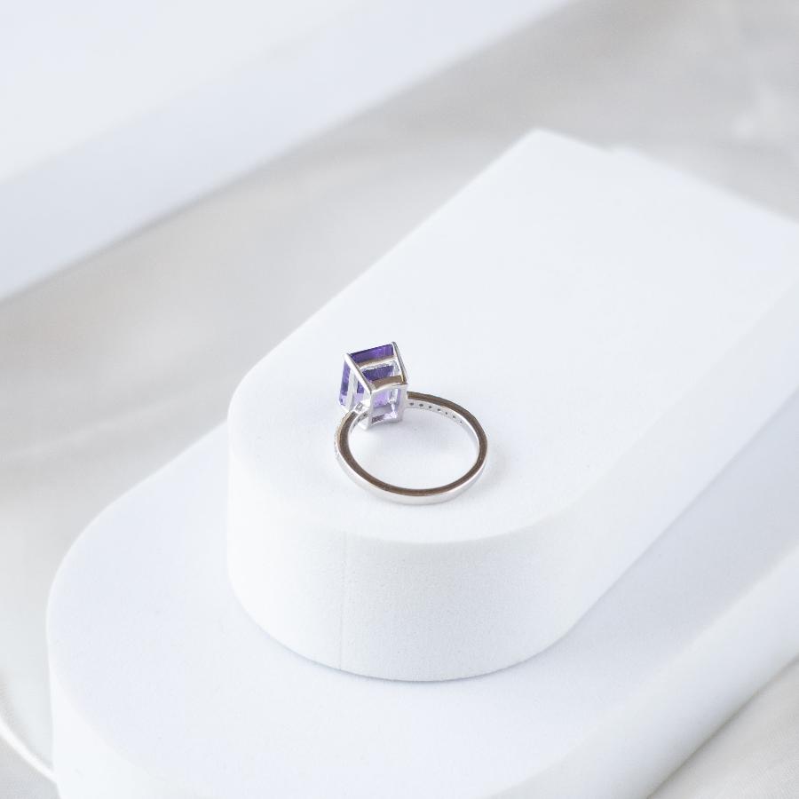 Modern Muse Amethyst Ring