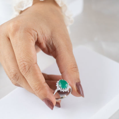 Lush Oval Green Onyx Ring