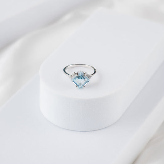 Squared Gleam Sky Blue Topaz Ring