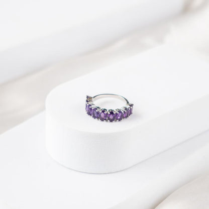 Graceful Curve Amethyst Ring