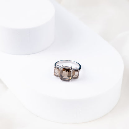 Bagtrio Baguette Smoky Quartz Ring