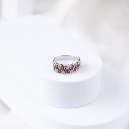 Gem Grid Garnet Band Ring